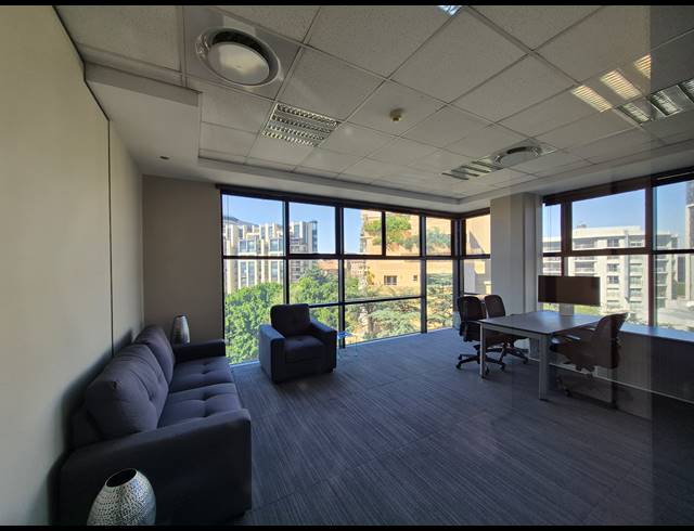 423M² OFFICE TO LET IN SANDTON CENTRAL